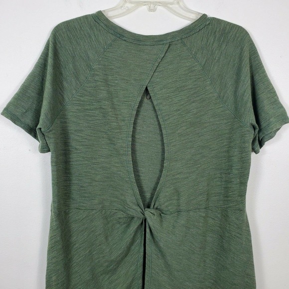 Calia by Carrie Underwood Peekaboo Twist Back Workout Top Short Sleeve Green M - Picture 6 of 10